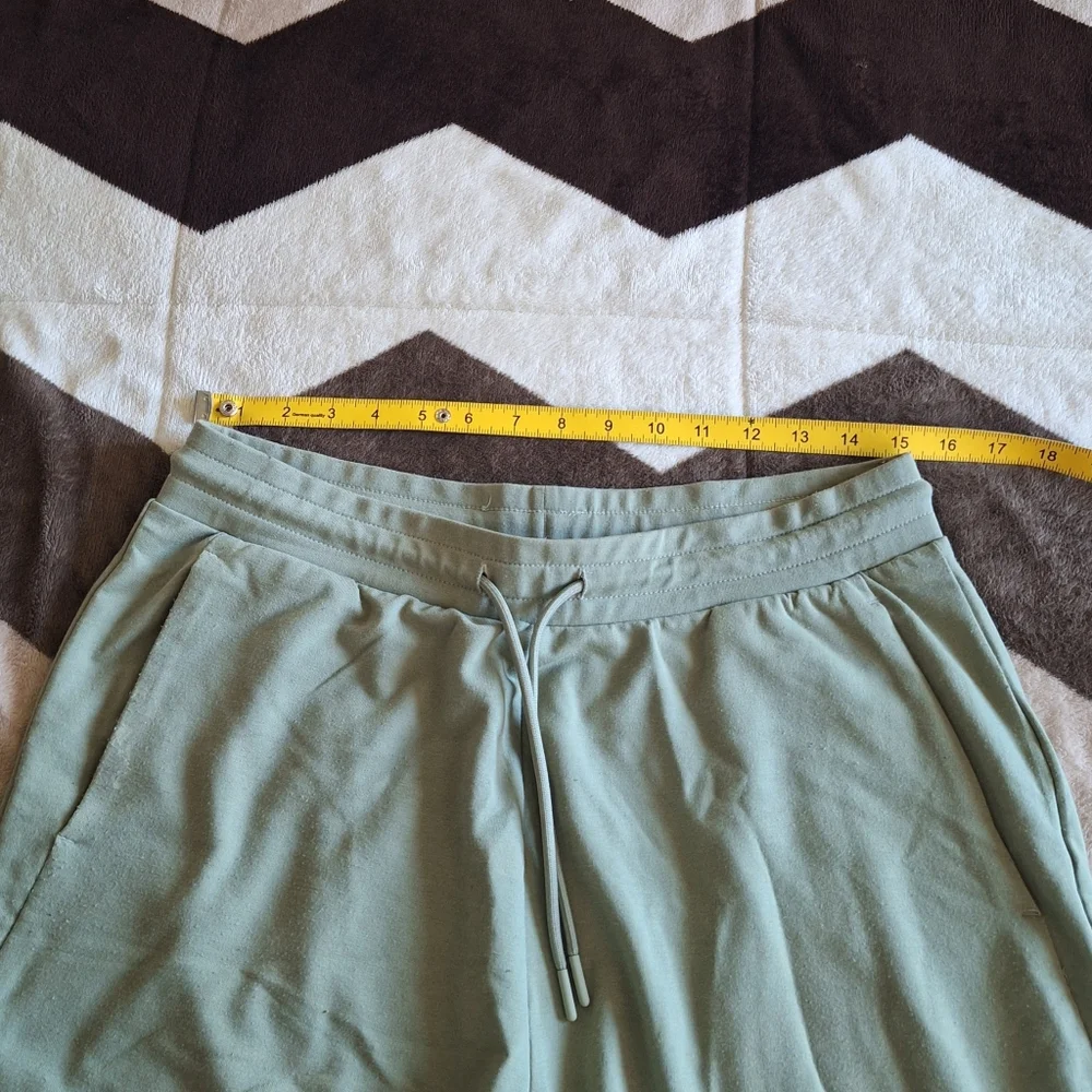 Gymshark Critical 9